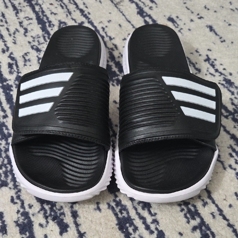 Adidas Black Knit Texture Footwear